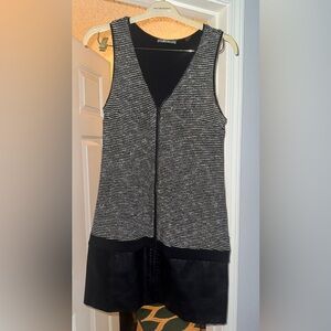 Black and White Striped Sleeveless dress with leather. Medium